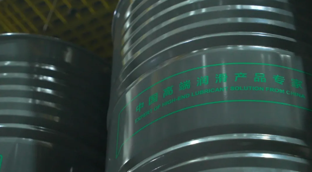 双降王牌！开式齿轮温度+用油量同步锐减，这款润滑剂太顶了