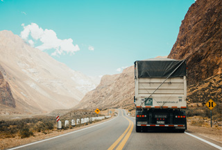 Provide advanced lubricating materials and technical support for high-end equipment in important industries